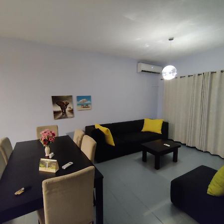 Ashiana Oceanside Apartment Flic-en-Flacq Exteriér fotografie